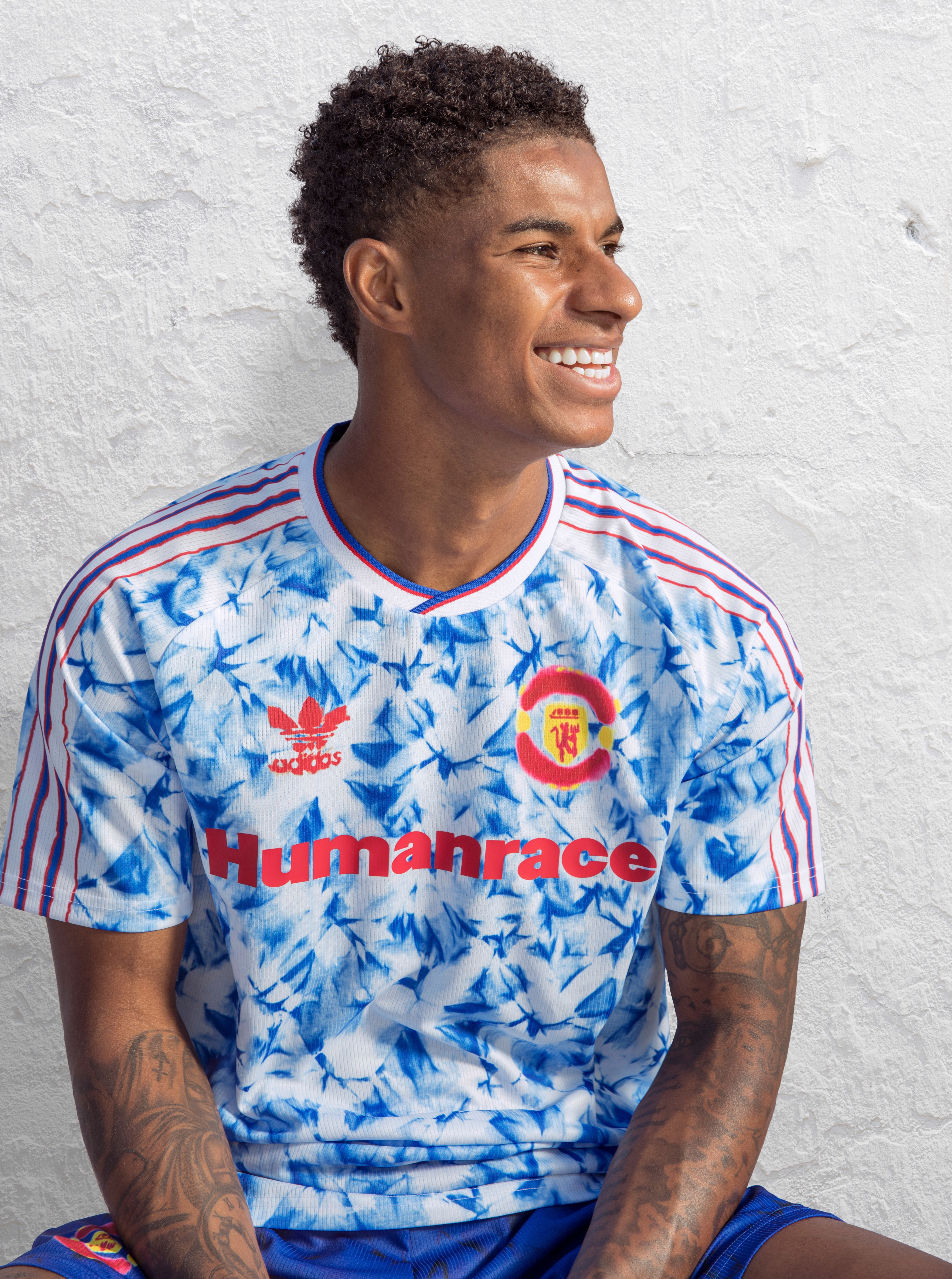 manchester united human race jersey